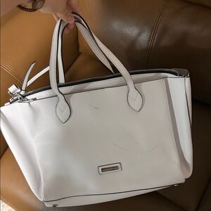 Elegant White Handbag
